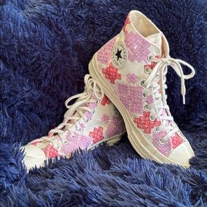 Converse hightops women’s size US 10 white w/ lilac & pink geometric embroidery